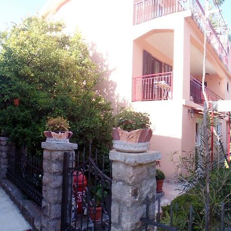 Apartments Kovacevic Petrovac Εξωτερικό φωτογραφία