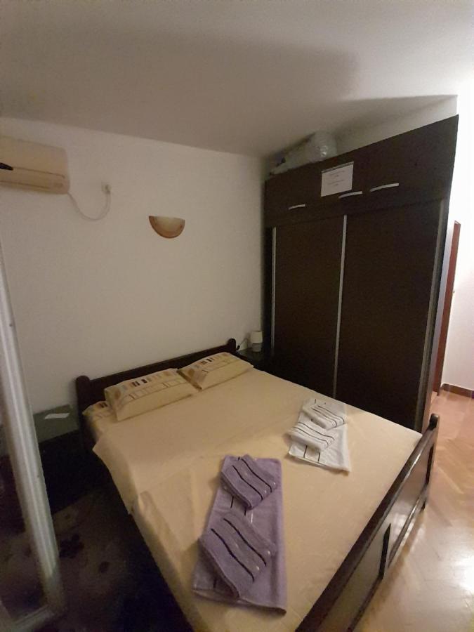 Apartments Kovacevic Petrovac Εξωτερικό φωτογραφία