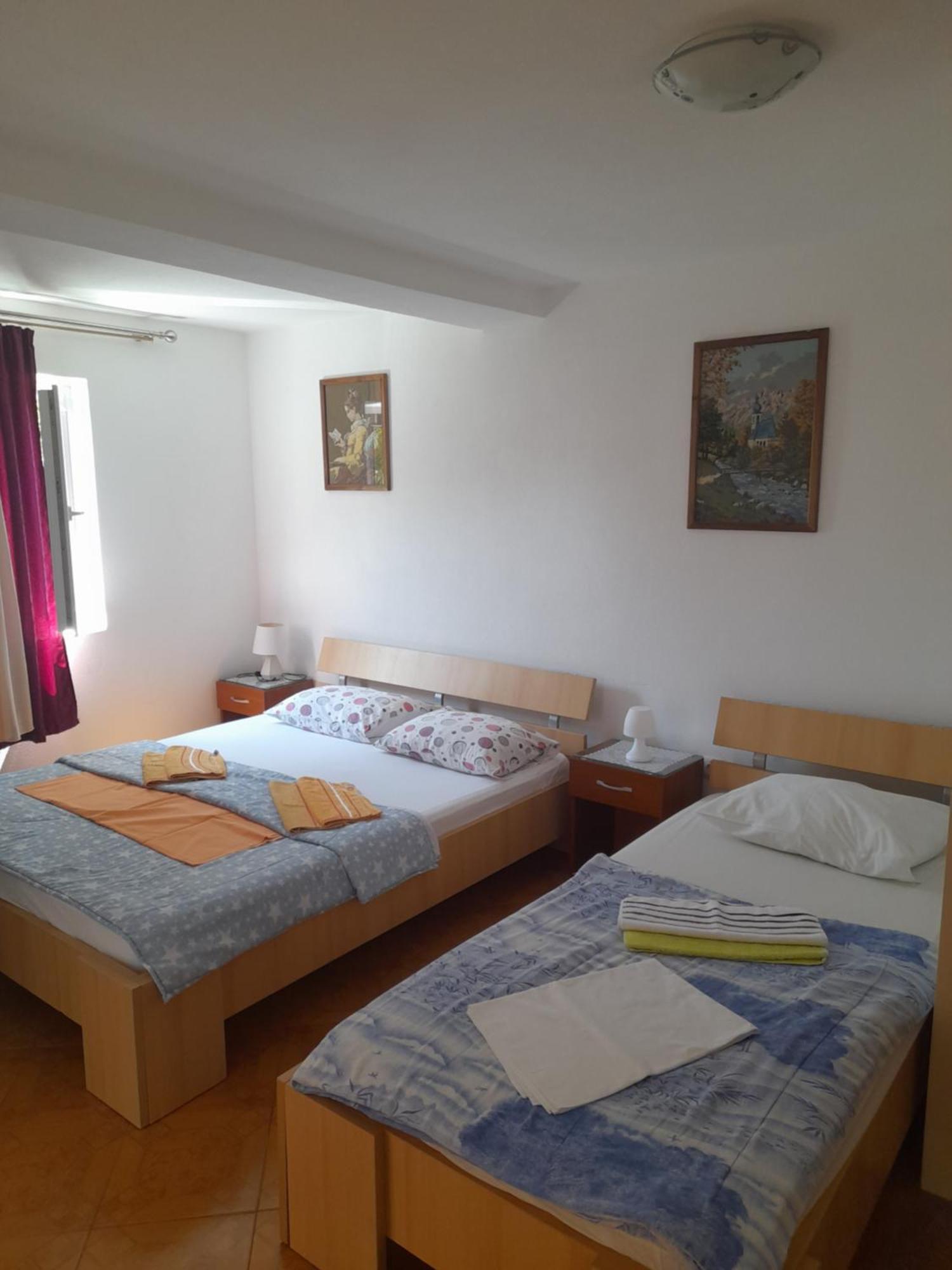Apartments Kovacevic Petrovac Δωμάτιο φωτογραφία