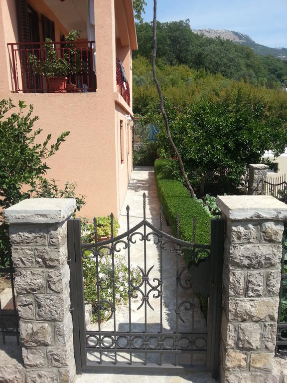 Apartments Kovacevic Petrovac Εξωτερικό φωτογραφία
